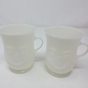 Kraft Kool Aid Cups Unisex White Vintage Plastic Smiley Face Mugs Set of 2